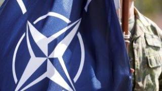 САЩ изтеглят половината си военни от командните структури на НАТО